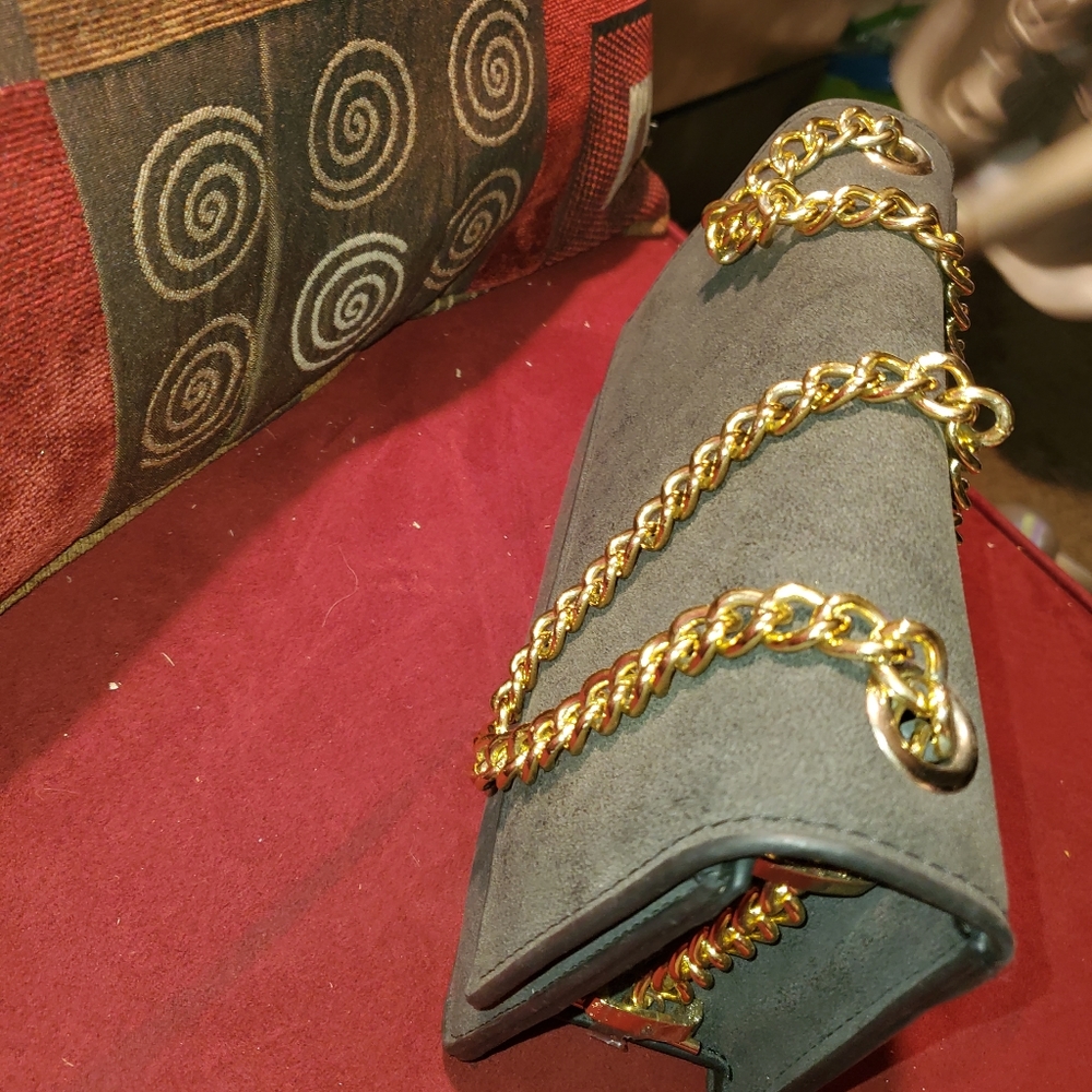Purse - Picture 3 of 7